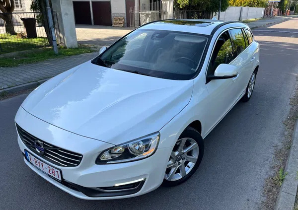 lubelskie Volvo V60 cena 46800 przebieg: 232123, rok produkcji 2014 z Rajgród